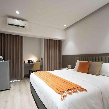 The Day Residence Jakarta Exterior photo