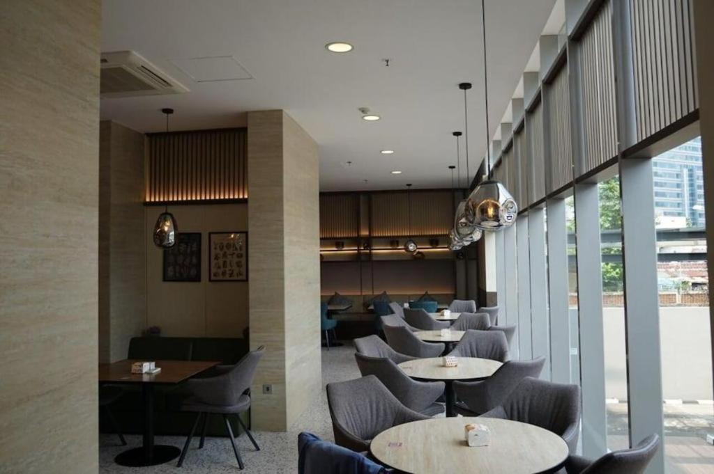 The Day Residence Jakarta Exterior photo