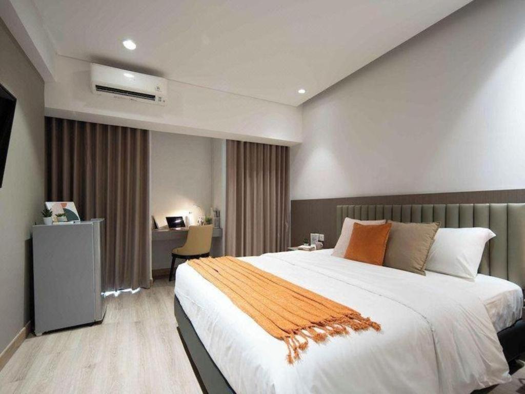 The Day Residence Jakarta Exterior photo